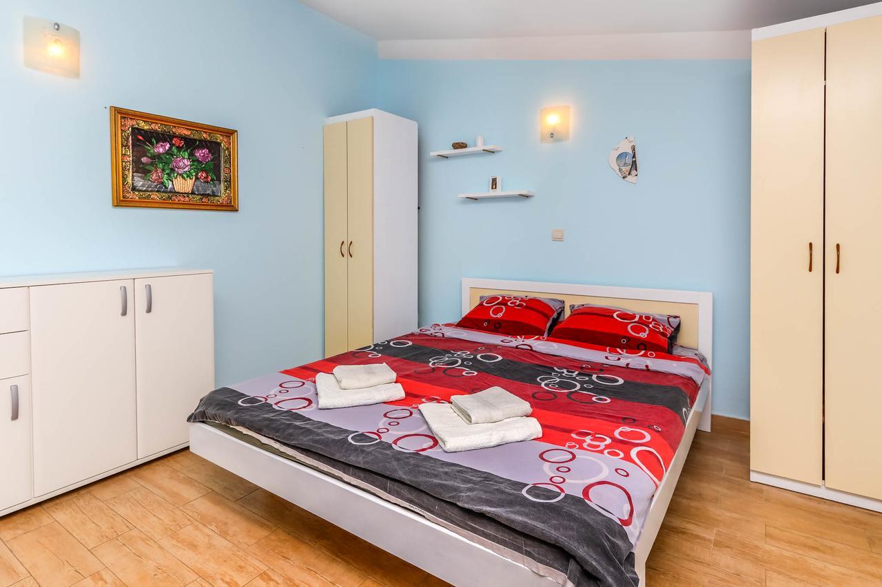 Apartments Zeko Donji Morinj Eksteriør billede